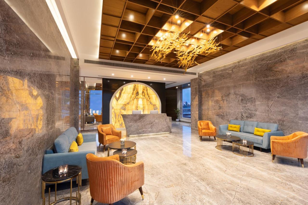 Clarion Hotel דהראדון מראה חיצוני תמונה
