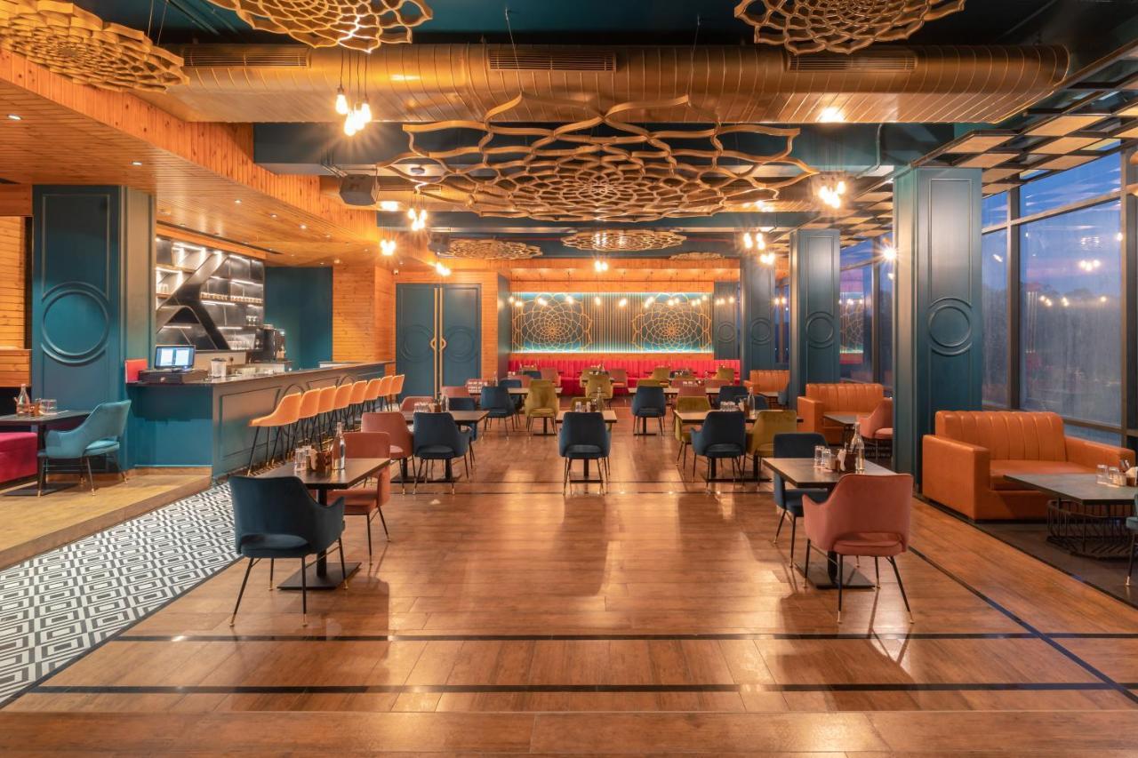 Clarion Hotel דהראדון מראה חיצוני תמונה