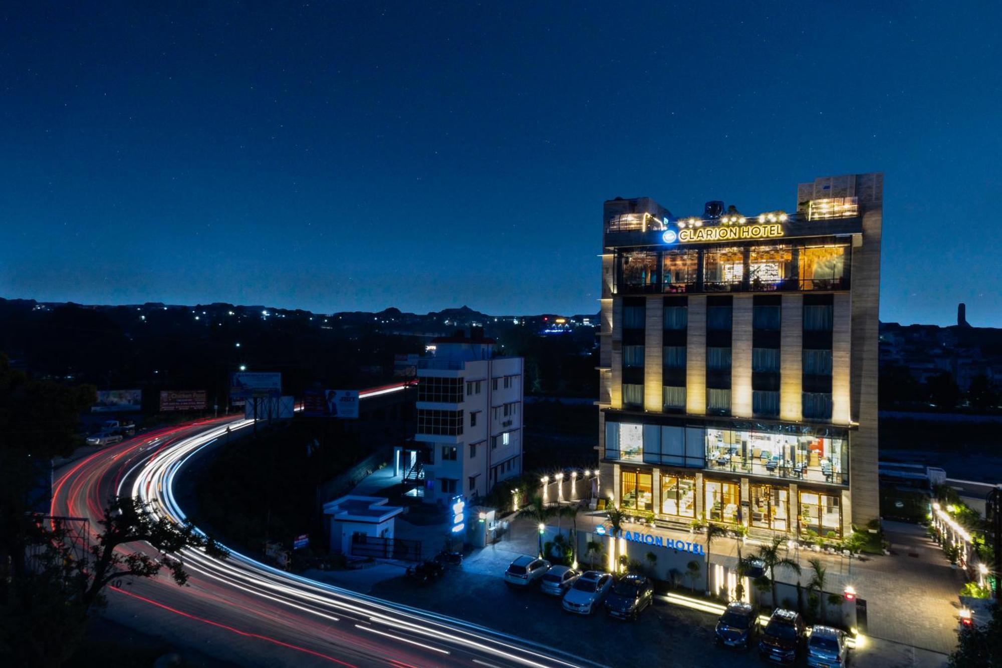 Clarion Hotel דהראדון מראה חיצוני תמונה